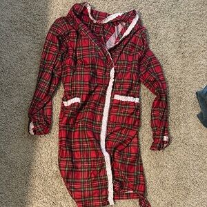 Children’s Red Plaid Long Sleeve Robe